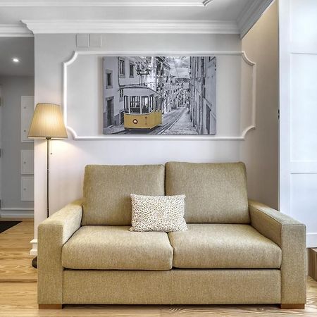 Lisbon Beautiful 2 Bedroom Apartment With Views In Rua Augusta Lisboa Exteriör bild
